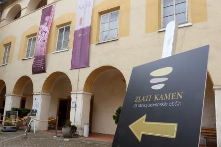 ZLATI KAMEN 00 FOTO LJUBO VUKELIČ